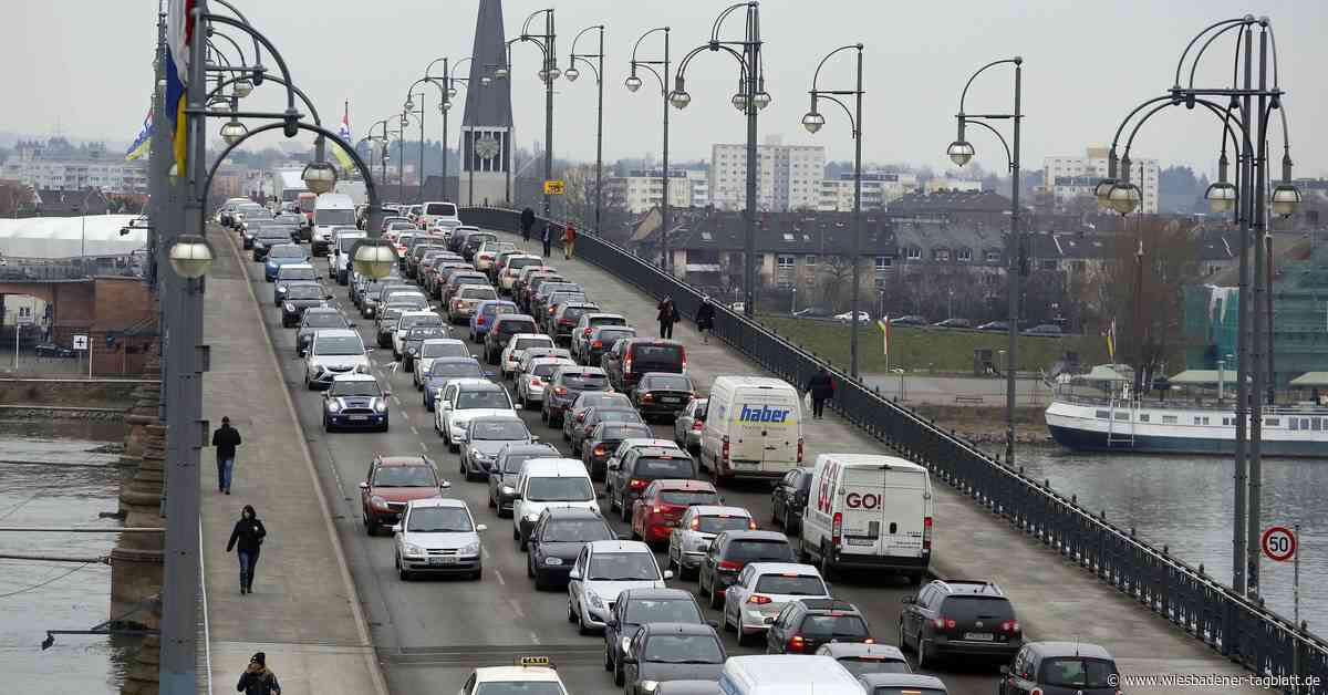 Details zur Sperrung der Theodor-Heuss-Brücke vorgestellt