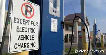 Drivers to face $125 fine for blocking electric charging stations under new Ontario law