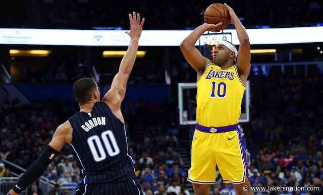 Lakers News: Jared Dudley Explains Why He Loves Giving Away Game Tickets To Fans