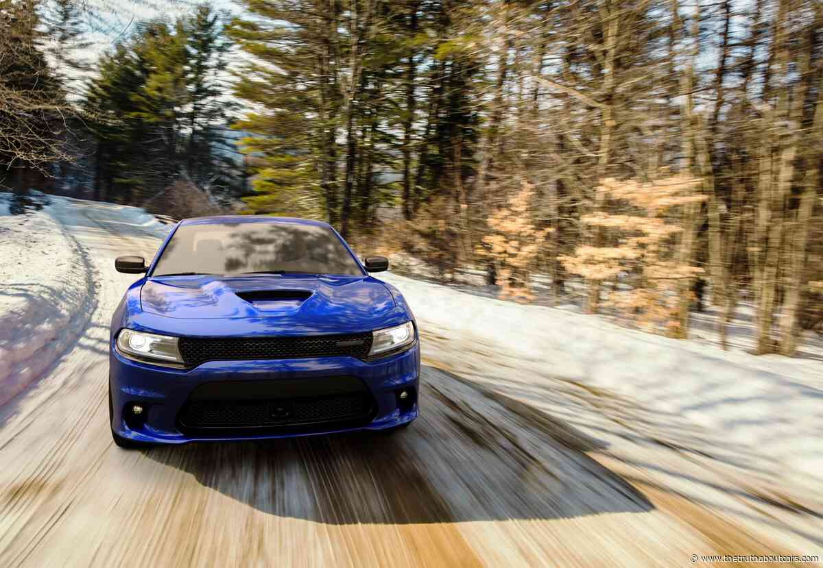 Dodge Charger GT Copies Its Brother, Dons AWD