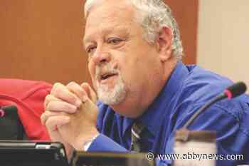 Wagon wheels can now be any size: B.C. community scraps 52 obsolete bylaws