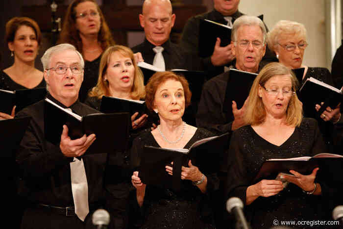 South Coast Singers warms the holidays with 3 concerts in south county
