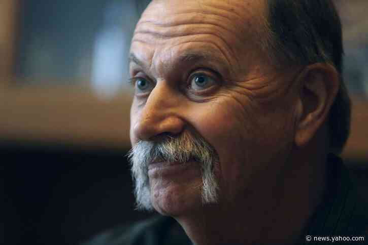 Suit: Pilot tried to warn before dozer killed pot suspect