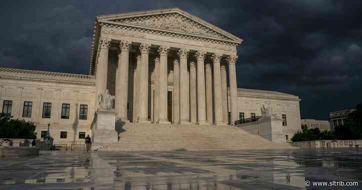 Supreme Court to take up dispute over subpoenas for Trump records