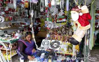 Comerciantes de productos navideños aseguran que las ventas todavía son bajas en Quito