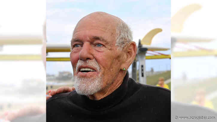Longtime Los Angeles County lifeguard Bob Burnside, who helped revolutionize the profession, dies at 87