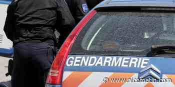 Tenues, galons, gyrophare... Un homme qui vouait "un culte" à la gendarmerie arrêté pour usurpation de qualité