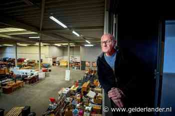 Door brand getroffen kringloopwinkel mag in de Waterstraat blijven