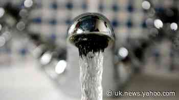Supplier branded ‘disgraceful’ as thousands remain without water