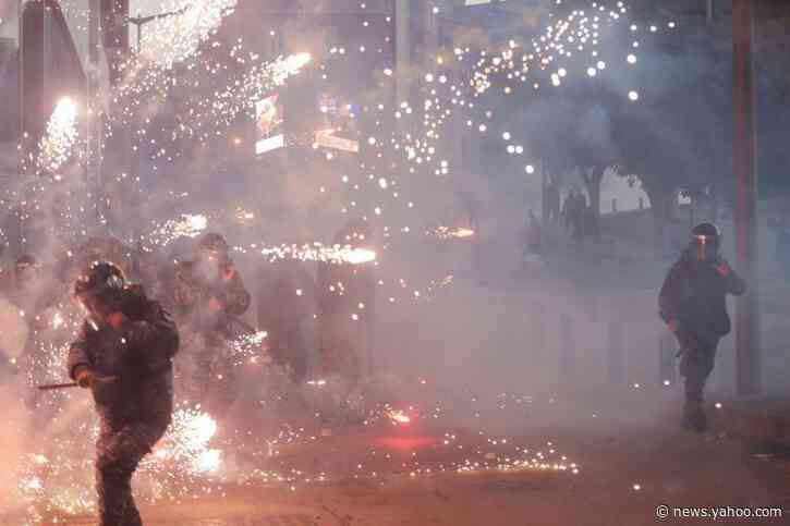 Lebanon counter-protesters clash with police in Beirut