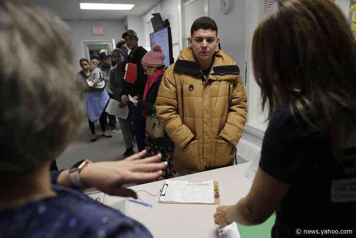Brazilians arrive in waves at the US-Mexico border