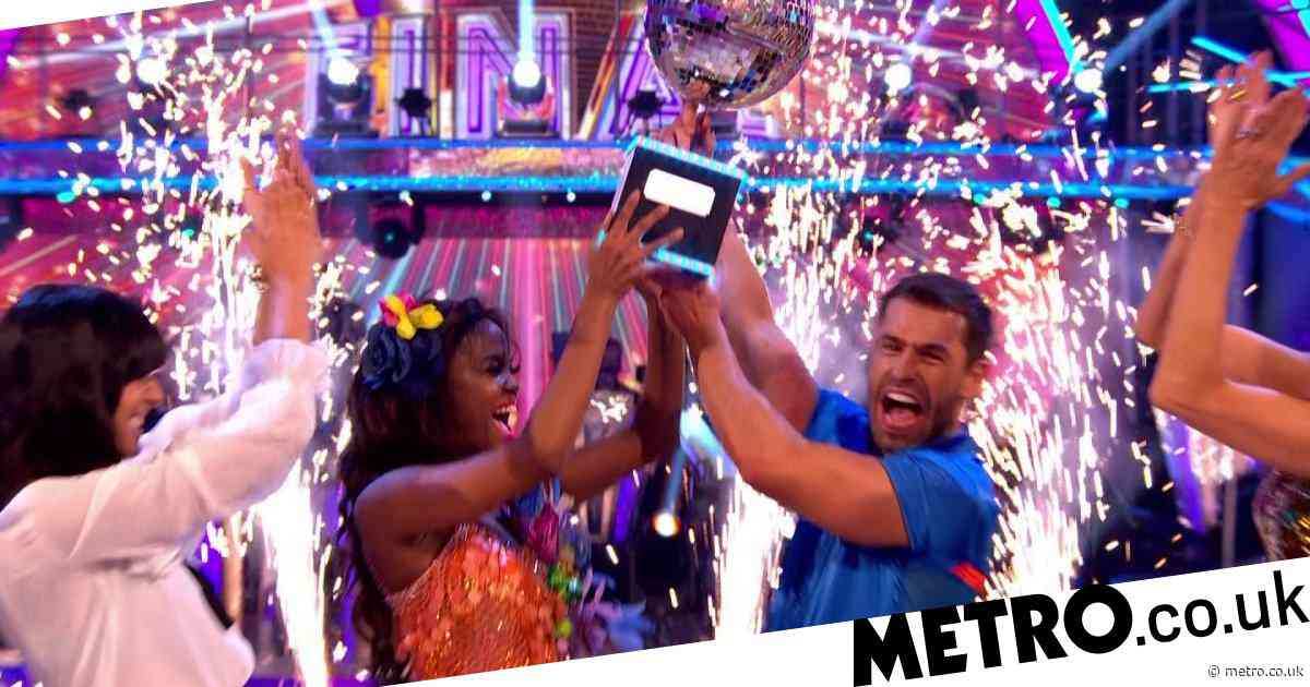 Strictly Come Dancing 2019 final: Viewers in tears as Kelvin Fletcher and Oti Mabuse win Glitterball