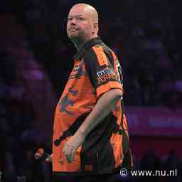 Dartscarrière Van Barneveld voorbij na uitschakeling in eerste ronde WK
