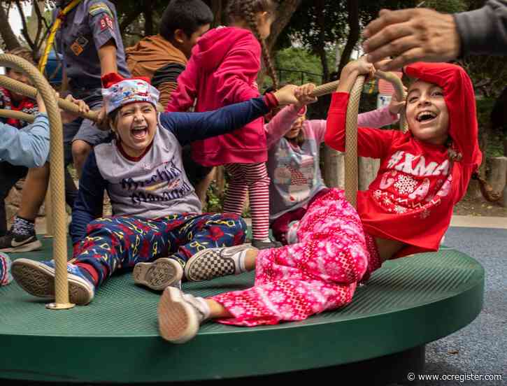Thousands attend OC Autism Foundation’s breakfast with Santa in Garden Grove
