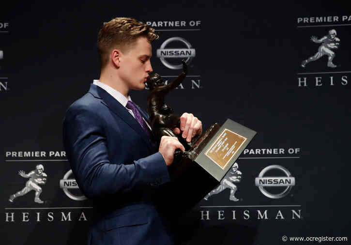 LSU’s Joe Burrow wins the 2019 Heisman Trophy in a record-breaking landslide