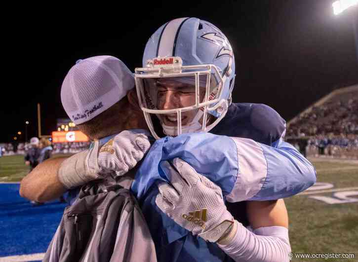 Corona del Mar holds off San Mateo Serra to win second state title with 16-0 record