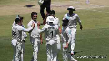 Live: Australia sets New Zealand 468 runs to win first Test
