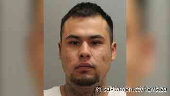 Police searching for two suspects following North Battleford armed robbery