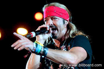 *NSYNC's Joey Fatone & Chris Kirkpatrick Join Bret Michaels For Rowdy Sing-Along in Orlando: Watch