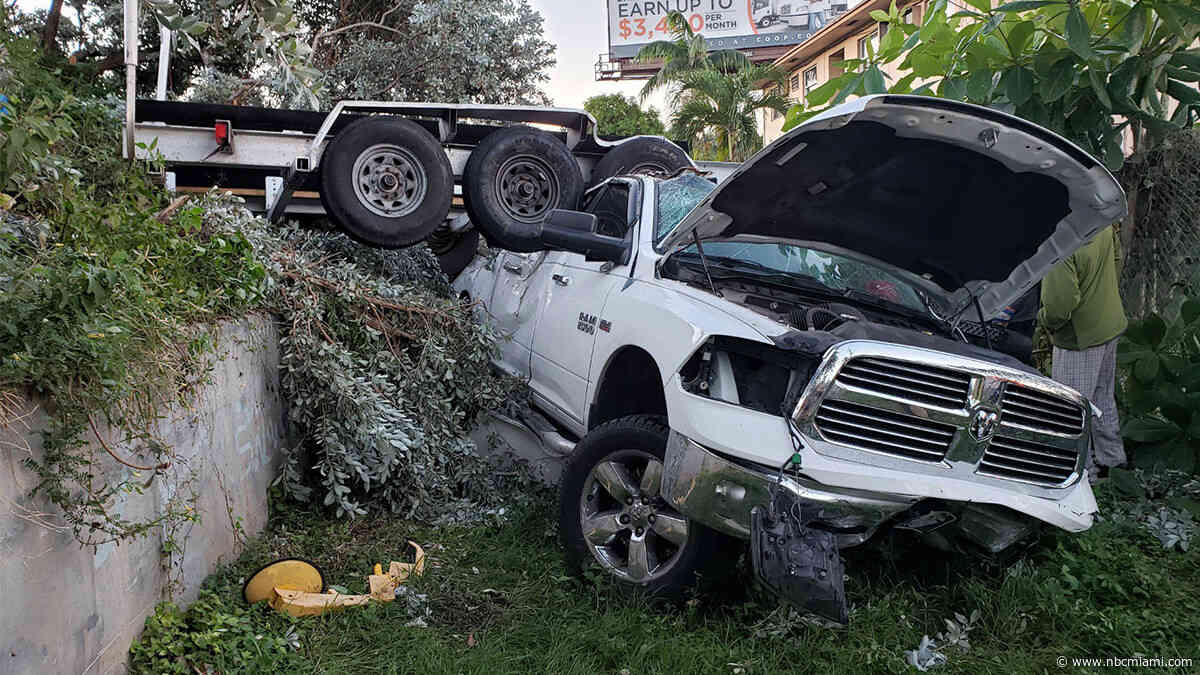 Four Injured After Truck Flies Off I-95, Crashes