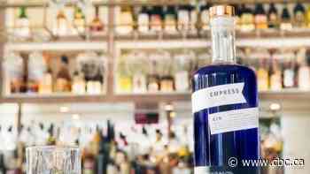 Mixing the perfect hue: Victoria distillery recruited to create Colour of the Year cocktail