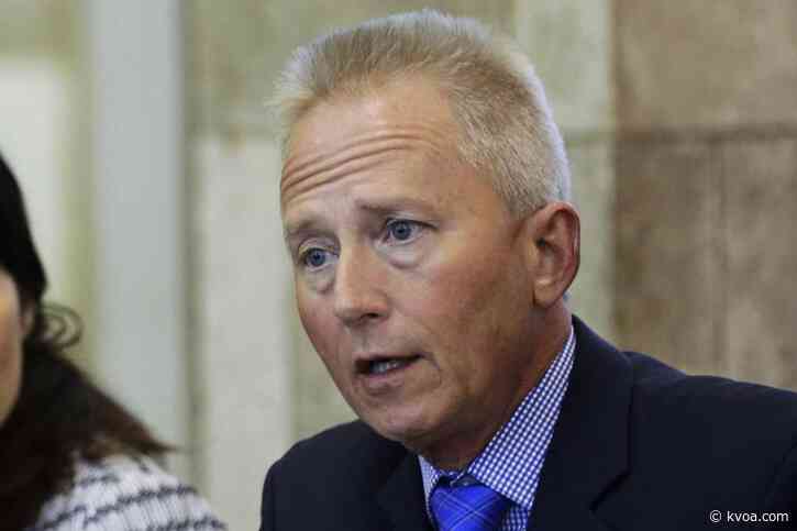 AP source: NJ Dem lawmaker plans to become a Republican