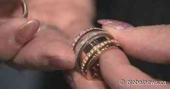 Sherwood Park woman takes her jewelry from local markets to the Golden Globes