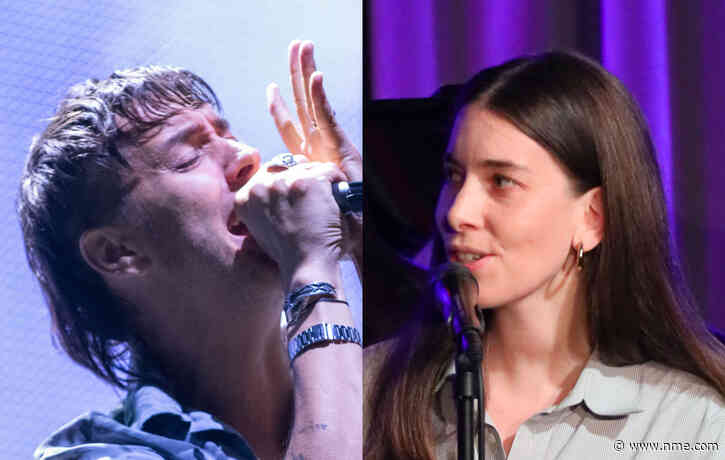 Julian Casablancas forgets all the words to ‘Under Pressure’ in duet with Danielle Haim
