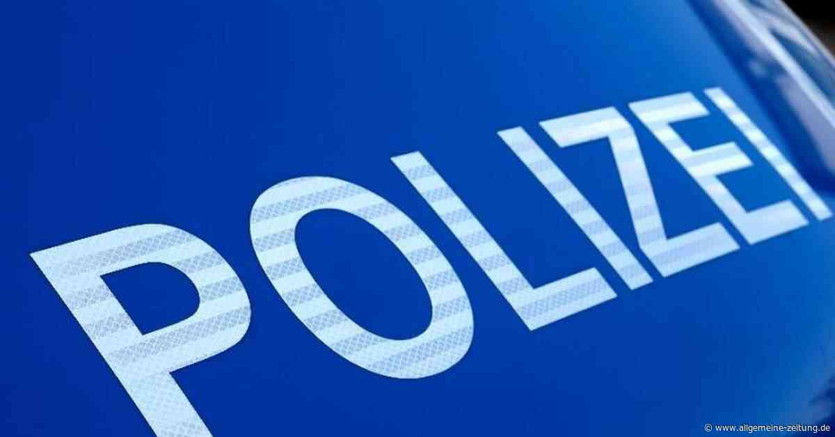 A60 nach Unfall voll gesperrt
