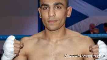 Matchroom sign bantamweight Farooq