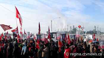 Unifor calling for Co-op boycott amid refinery labour dispute