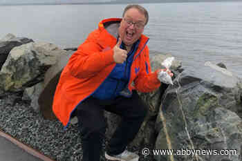 Thirty-one complaints in first 15 days of White Rock promenade dog pilot project