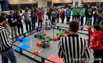 High School Students Impress At Local Robotics Competition