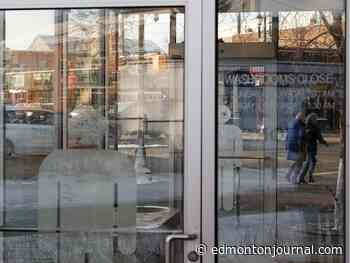 Watch: Pilot project launches to put attendants in Whyte Avenue public washroom