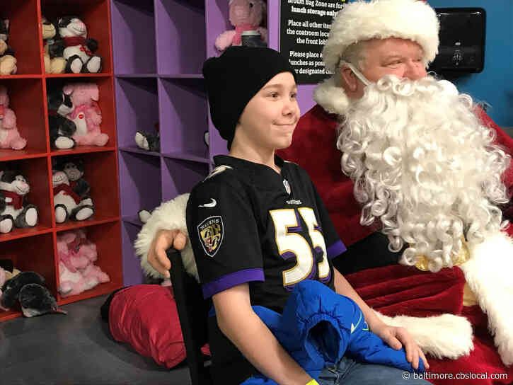 Maryland Science Center Hosts Holiday Party For Critically-Sick Kids