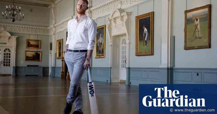 Buy a classic sport photograph: Stokes in the Long Room