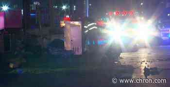 Pasadena officer hospitalized after crash