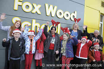 Fox Wood pupils jump into Christmas at Santa dash