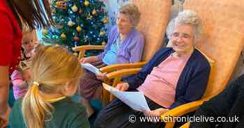 Gateshead nursery brings children to visit older people in residential home