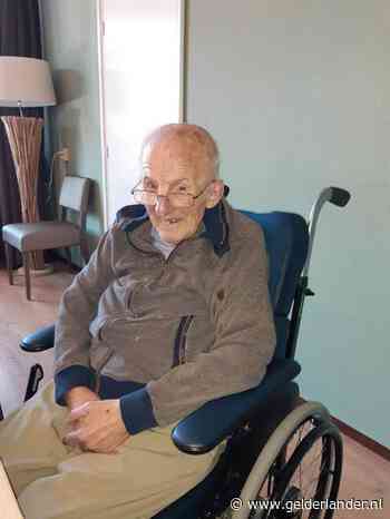 Familie overdonderd door vele reacties: gehandicapte Henk kan eindelijk weer douchen