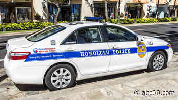 Honolulu police officer admits he forced homeless man to lick public urinal