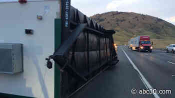 2 NB lanes of I-5 shut down after strong winds overturn mobile home
