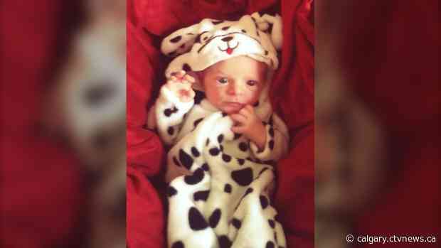 'Welcome aboard': Baby born on bus coach service in Lethbridge