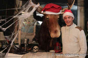 Grand Forks artist plays pot riff on classic Christmas carols