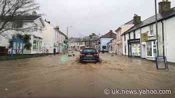 Heavy rainfall causes flooding in southern England