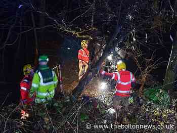 Police issue warning as car crashes off the  M61