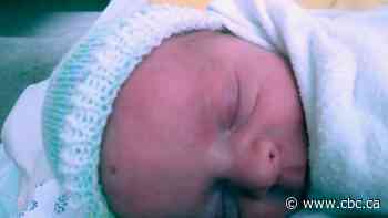 Red Arrow driver helps deliver baby in bus bathroom in Lethbridge