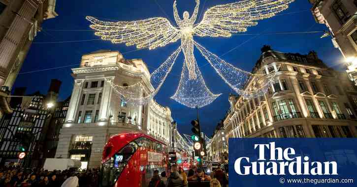 Retailers slash prices in hope of bumper Super Saturday