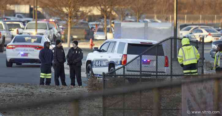 Official: 2 dead, 2 hurt in shooting at municipal building in North Carolina