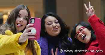Turning social media stars into models, Rosedale's marketing pays off at holidays